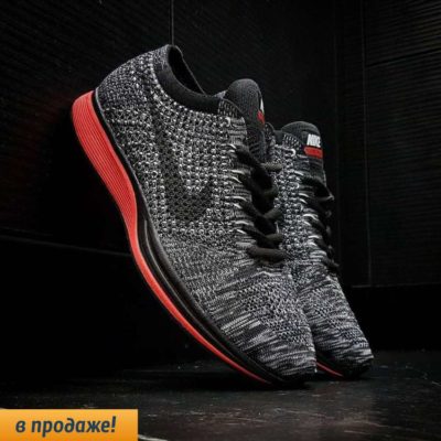 кроссовки Nike Flyknit Racer red fray